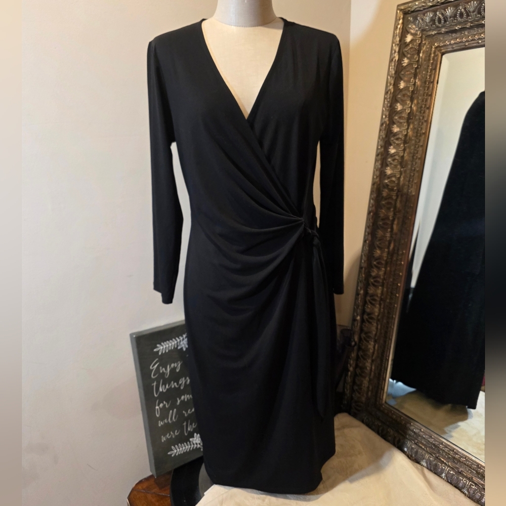 Anne Klein Black Long Sleeve Wrap Dress. Sz Med. EUC!